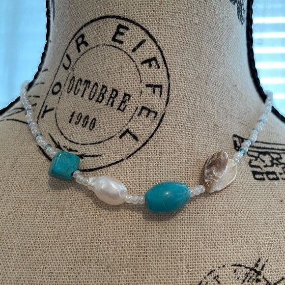 🌊 Sea Love Necklace - Turquoise Stone, freshwater Pearl, and mother of Pearl - Picture 5 of 5